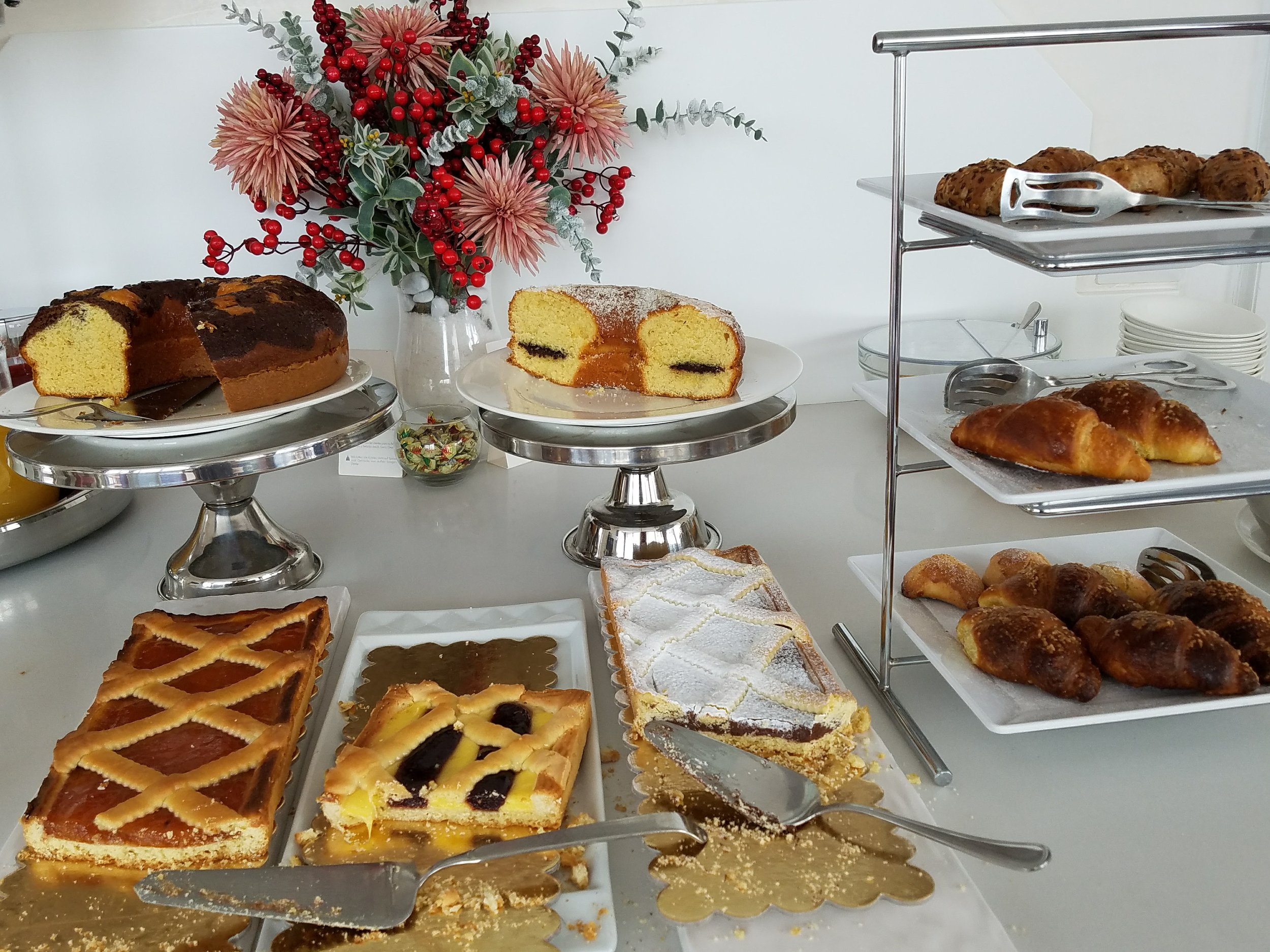 Breakfast at Hotel San Pietro &nbsp;. . I'm going to gain 10 pounds!!